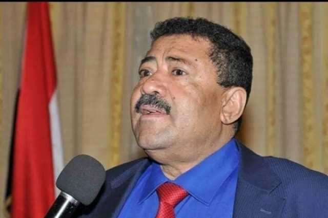 وزير سابق: هدم ما تبقى من هياكل الدولة يجري على قدم وساق والجنوب يتجه نحو الخراب