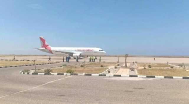 مواطنون في سقطرى يطالبون برحيل الإمارات والانتقالي