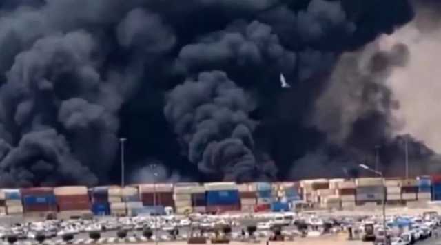 مئات الجرحى إثر انفجار 'قوي' في ميناء بمدينة بندر عباس جنوب إيران