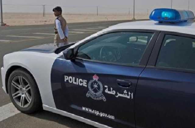 سلطات عُمان تضبط يمنياً حاول إدخال أموال غير مُصرح بها