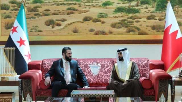 الشرع يصل البحرين على رأس وفد رسمي