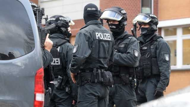 ألمانيا تلقي القبض على شاب يمني بتهمة الانتماء للحوثيين والقتال في صفوفهم