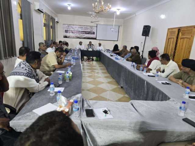حضرموت الجامع: المحافظة تواجه حالة من الفراغ الإداري وتدهور الخدمات والأوضاع المعيشية