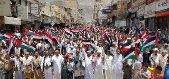 تظاهرات بعدة مدن يمنية تضامناً مع غزة وتنديداً بالصمت الدولي والعربي