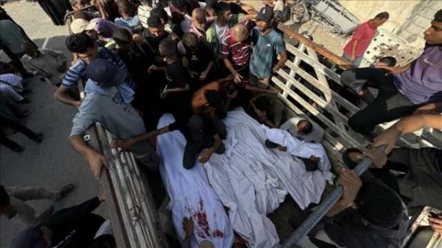 إسرائيل تقتل 12 فلسطينيا بغزة منذ فجر الجمعة