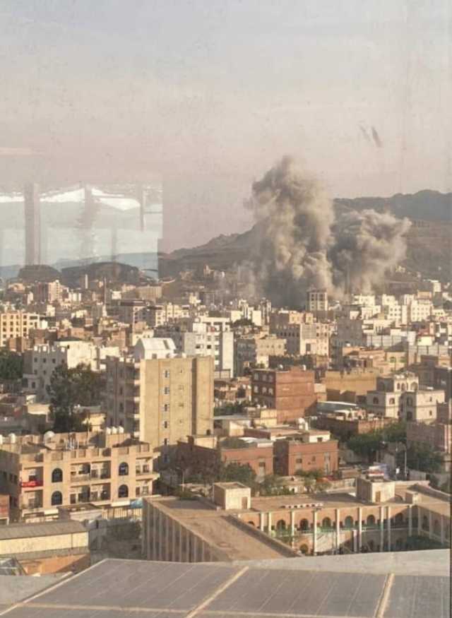 إعلام إسرائيلي: الغارات في صنعاء استهدفت قيادات حوثية