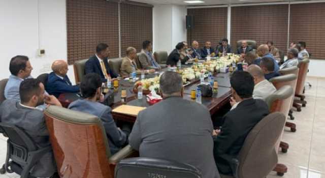 برئاسة المعبقي.. لقاء بين البنوك ولجنة تمويل الواردات لبحث شحة السيولة والمشاكل الفنية