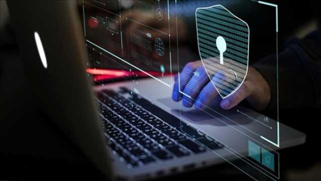 الكويت: إحباط هجمات سيبرانية واسعة على أبراج اتصالات ومصارف