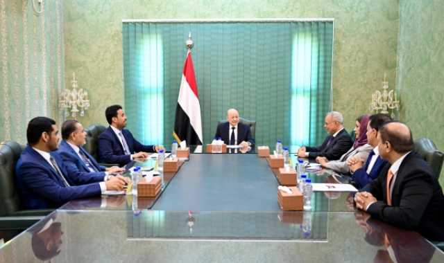 العليمي: التطورات الإقليمية وتداعياتها تزيد من عزلة الحوثيين