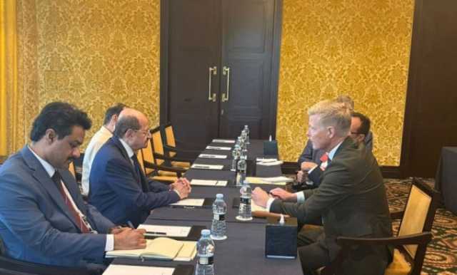 الزنداني يبحث مع غروندبرغ الجهود الأممية والدولية لتعزيز العمل الإنساني في مختلف المحافظات