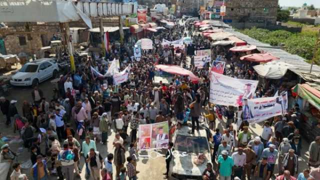 قوات الجيش تعلن إحباط 'مخطط إرهابي' في التربة وتفرض ضوابط جديدة للتظاهرات