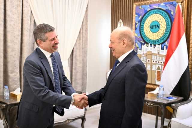 أحمد الزرقة يكتب للموقع بوست عن: ما الذي يعنيه اليمن في استراتيجية الأمن القومي الأمريكية لعام 2025؟ وما دور السعودية والإمارات؟