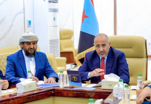 إعلاميون سعوديون يواجهون الانتقالي ويتوعدون بدفن مغامراته