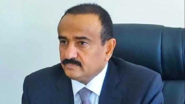 شبوة.. حراسة المحافظ بن الوزير تعتدي على محتجين وتختطف عددا منهم في عتق