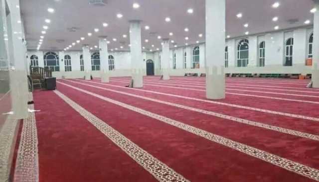الحوثيون يستولون على مسجد تابع للسلفيين شرق تعز