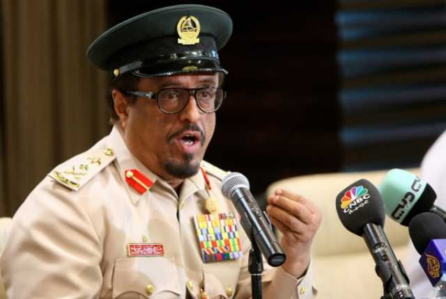 ضاحي خلفان يتحدث عن إنشاء مملكة هاشمية شمال اليمن.. ويمنيون يغردون: ساحل عُمان سيعود لأصله