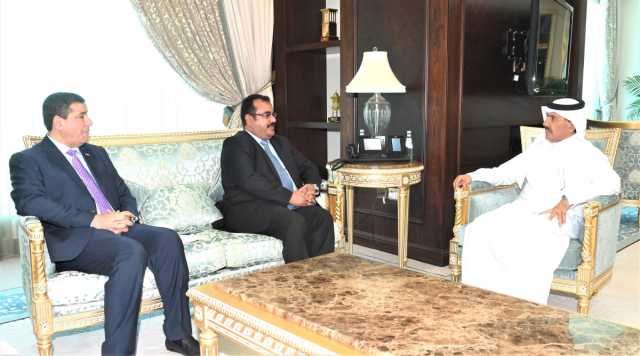 الأمين العام لوزارة الخارجية يجتمع مع وكيل وزارة الخارجية للشؤون المالية والإدارية باليمن