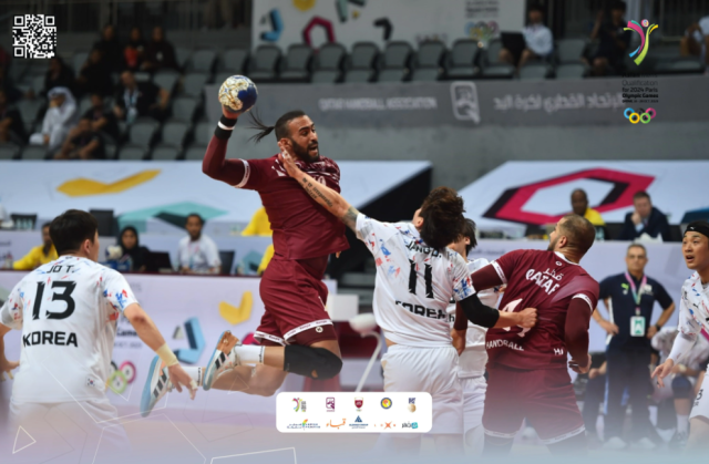 المنتخب القطري لكرة اليد يتأهل للدور نصف النهائي بالتصفيات الآسيوية المؤهلة لأولمبياد 'باريس 2024'
