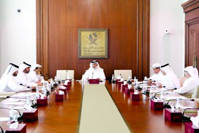 «الاقتصادية» تناقش الاستفادة من المتقاعدين بسوق العمل