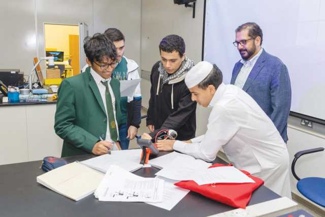 «وايل كورنيل» تساند طلابنا في أولمبياد العلوم الدولي