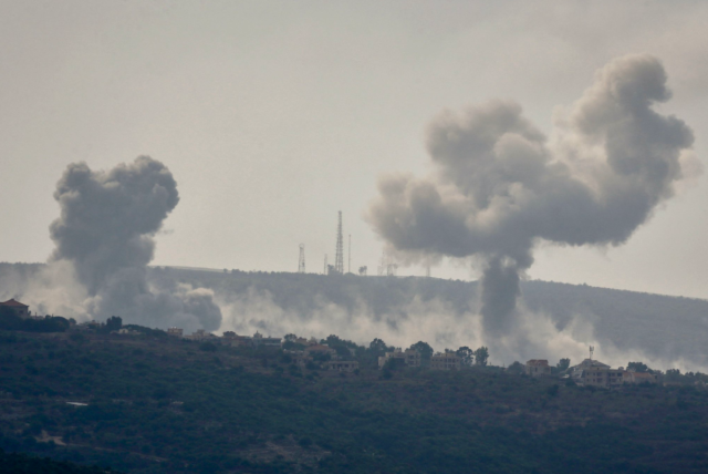 الكيان الإسرائيلي يواصل استهدافه قرى وبلدات جنوبي لبنان