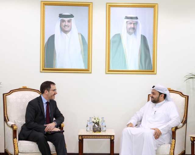 وزير الدولة بوزارة الخارجية يجتمع مع مبعوث وزير الخارجية البريطاني للشؤون الإنسانية في الأراضي الفلسطينية المحتلة
