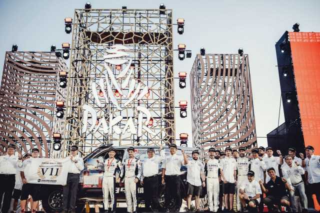 فريق لاند كروزر أوتو بودي يفوز بالمركزين الأول والثاني عن فئة مركبات الإنتاج في رالي داكار 2024