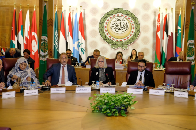 الجامعة العربية تؤكد أن الاحتلال الإسرائيلي يستهدف طمس الهوية العربية الفلسطينية