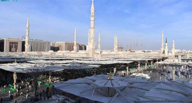 توريد 300 طن زمزم يومياً للمسجد النبوي