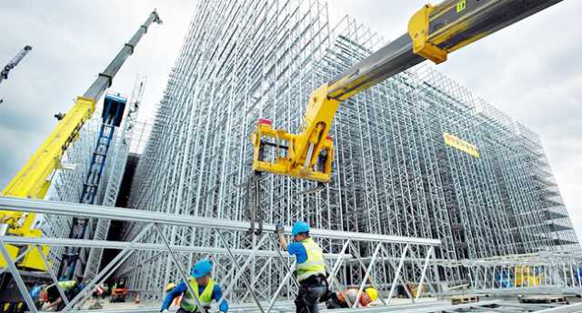 استعرض الفرص بقطاع المقاولات..الحقيل: 1,185 مشروعاً باستثمارات 240 مليار دولار