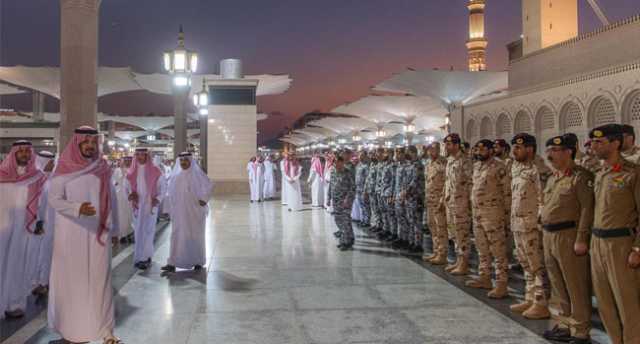 شدّد على الحكمة والحزم مع أي أمر مخالف.. أمير المدينة المنورة يتفقد منظومة العمل في المسجد النبوي