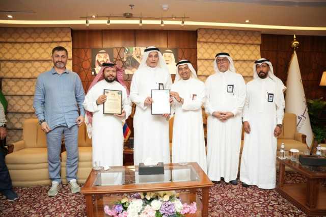 رئيس مكتب شؤون حجاج روسيا يشيد بخدمات ضيوف الرحمن