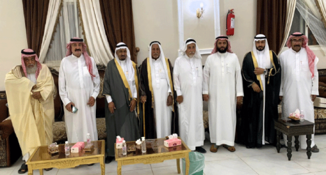 المندق تزف منصور الخزمري إلى عش الزوجية