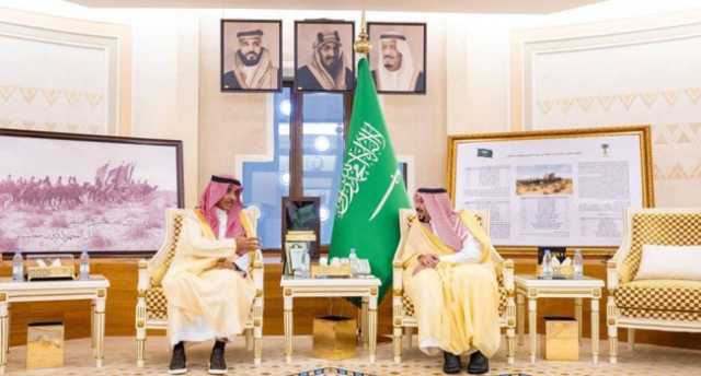 أمير القصيم يستقبل وزير الإعلام