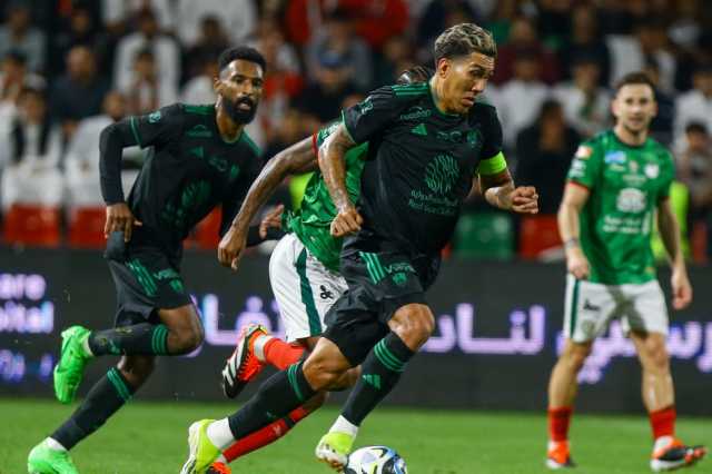 التعادل الإيجابي يخيم على لقاء الاتفاق والأهلي