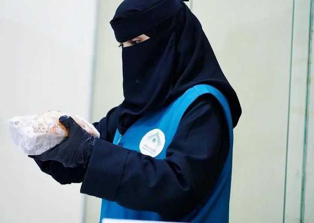 حملة رقابية على المنشآت الصحية والتجارية في رفحاء