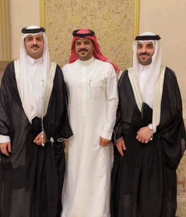 آل قوت يحتفون بزواج محمود وعبدالرحمن