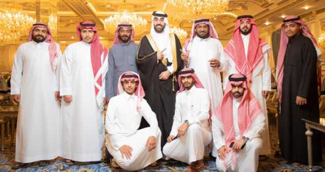 الزهراني يحتفل بزواج عبدالعزيز