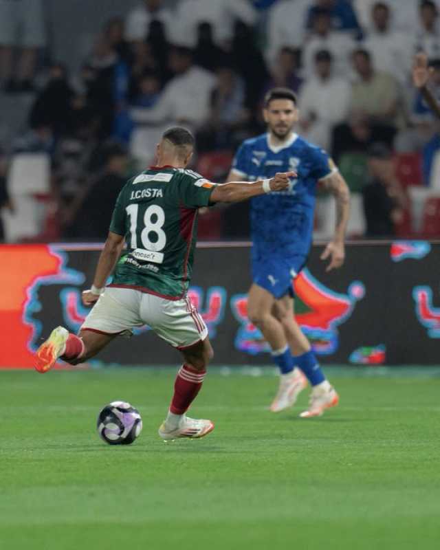 شاهد| التعادل يحسم لقاء الاتفاق والهلال في ” روشن”