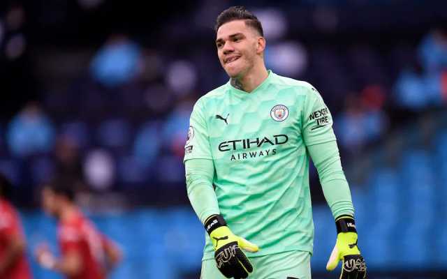 إيدرسون لا يمانع في الانتقال إلى الاتحاد