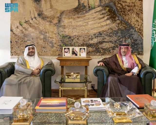 تسلم أوراق اعتماد سفير سلطنة عمان لدى المملكة.. نائب وزير الخارجية وسفير الكويت يبحثان الموضوعات الإقليمية