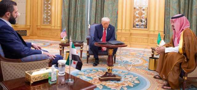 الشرع: أشكر ولي العهد.. وقرار رفع العقوبات يفتح صفحة جديدة لإحياء اقتصادنا.. «لقاء رباعي» يبحث مستقبل الأوضاع في سوريا