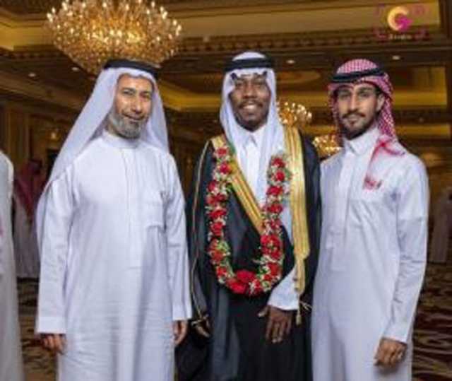 آل بابكر وخضر يحتفلون بزواج علي