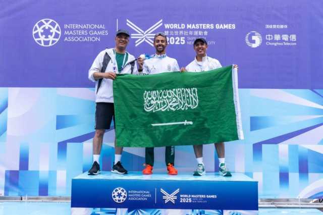 ” الخويطر والدحيليب والشمراني” يهدون السعودية ذهب دورة الألعاب العالمية للأساتذة في تايبيه