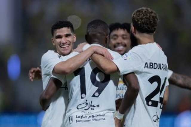 شاهد| الاتحاد يتغلب على الشباب بثلاثية