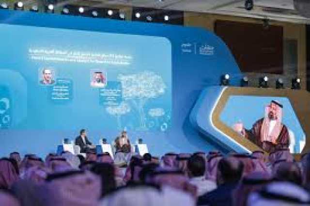 رئيس هيئة السوق المالية: (30%) من الشركات المطروحة في السوق السعودية منشآت صغيرة ومتوسطة