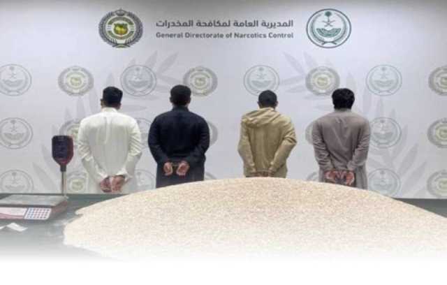 ضبط أكثر من (1.5) مليون قرص من مادة الإمفيتامين المخدر بمنطقة الرياض