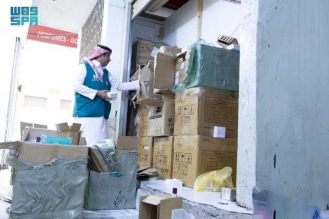 “التجارة” تضبط أكثر من 35 ألف منتج مغشوش لهواتف ذكية وملحقاتها