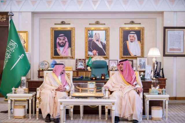وزير الداخلية يطلع على إنجازات منطقة القصيم التنموية