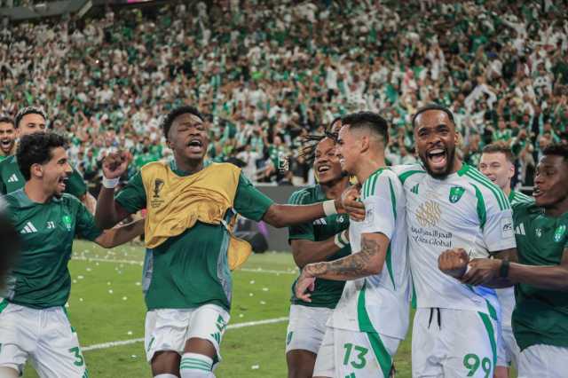 شاهد| الأهلي يتوج بلقب دوري أبطال آسيا للنخبة